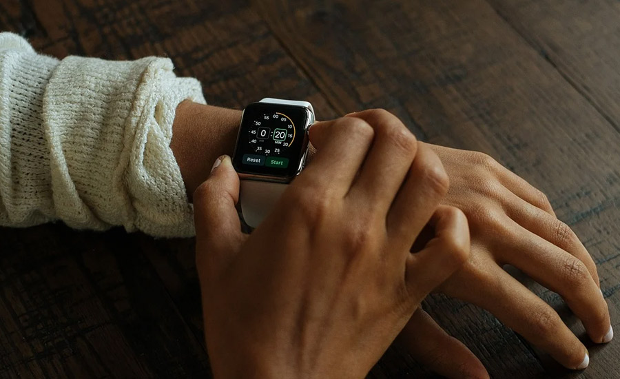 La version robuste de l’Apple Watch sera disponible fin 2021